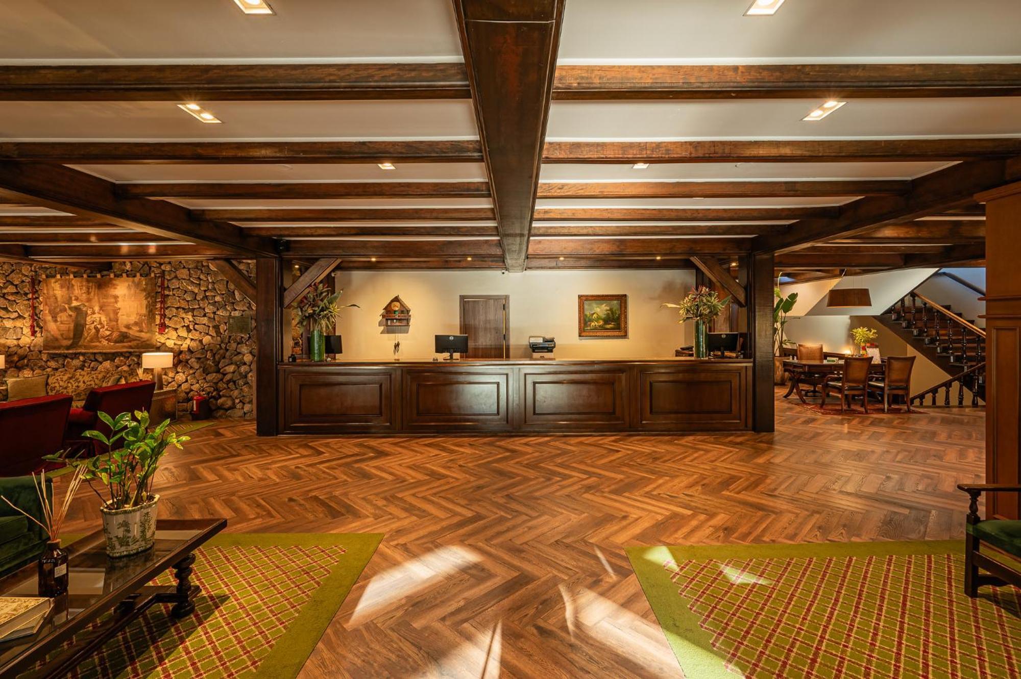 Serrazul Hotel Distributed By Intercity กรามาโด ภายนอก รูปภาพ