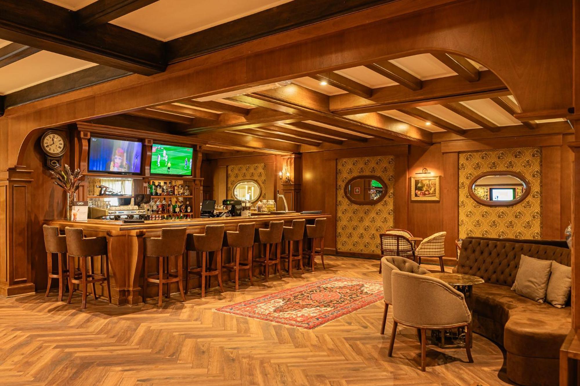 Serrazul Hotel Distributed By Intercity กรามาโด ภายนอก รูปภาพ